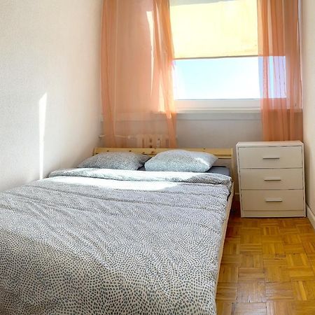 Noclegi - Ul Sliczna Wrocław Extérieur photo