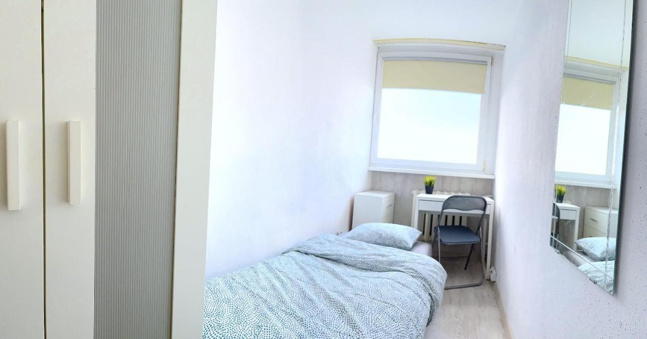 Noclegi - Ul Sliczna Wrocław Extérieur photo