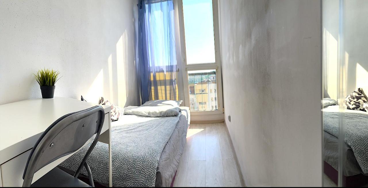 Noclegi - Ul Sliczna Wrocław Extérieur photo