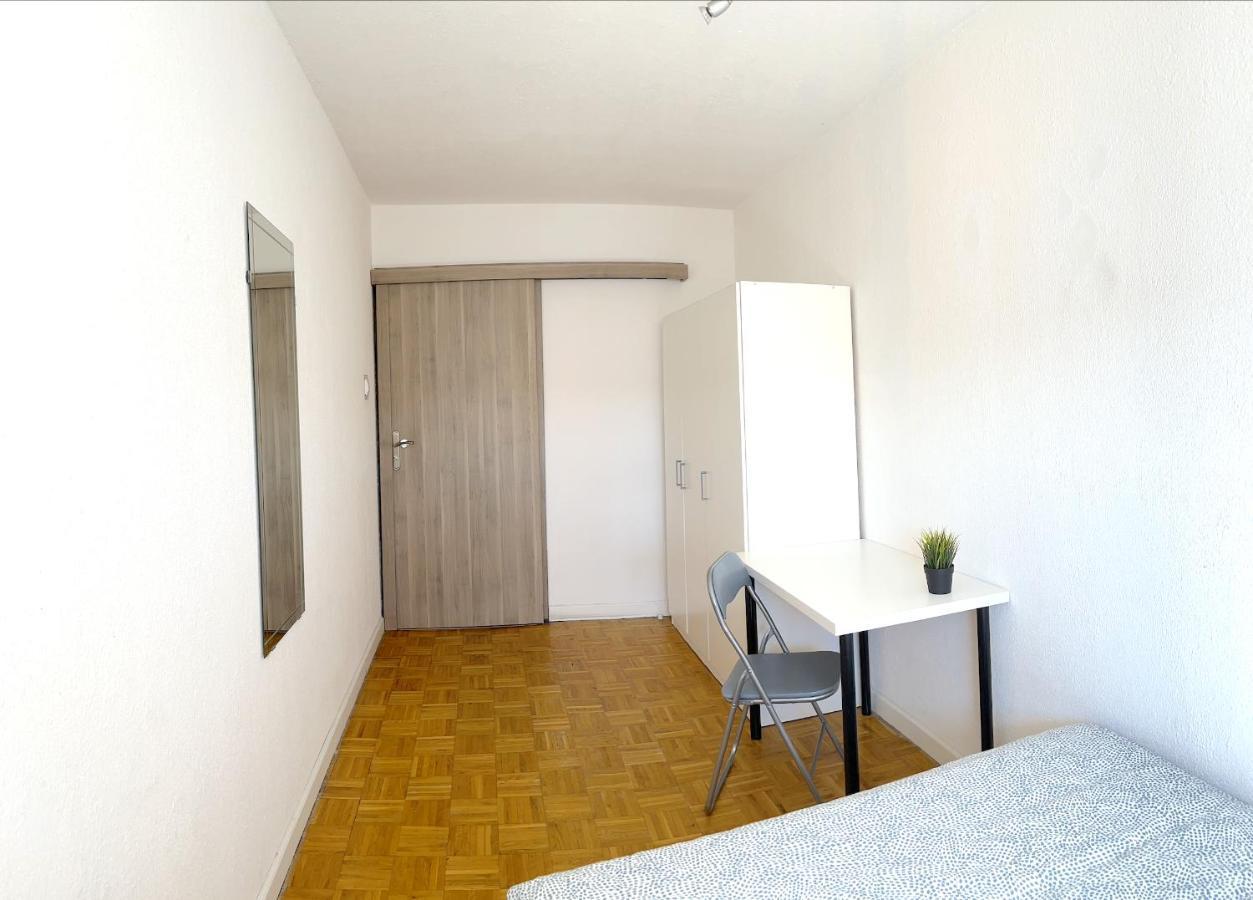 Noclegi - Ul Sliczna Wrocław Extérieur photo