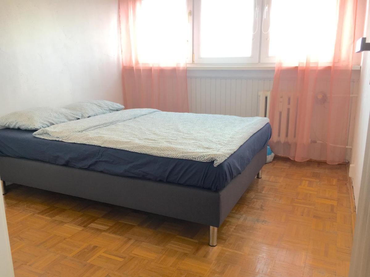 Noclegi - Ul Sliczna Wrocław Extérieur photo